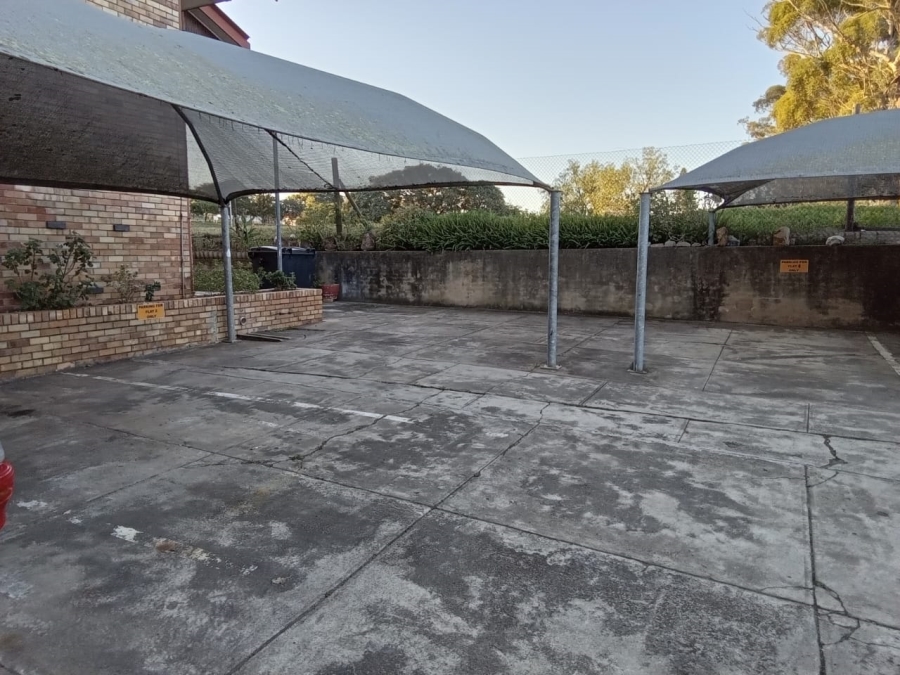 2 Bedroom Property for Sale in College Hill Eastern Cape